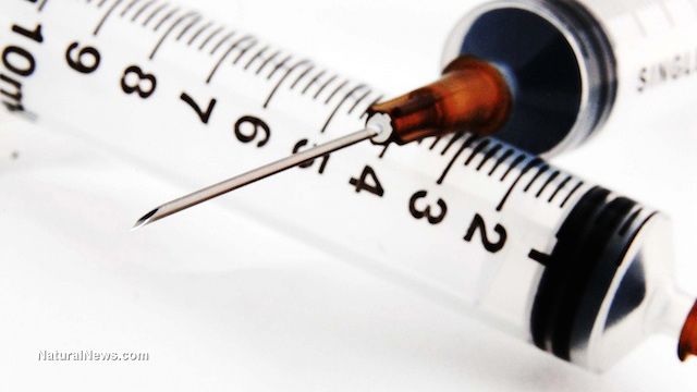 Close-Up-Syringe-Vaccines.jpg