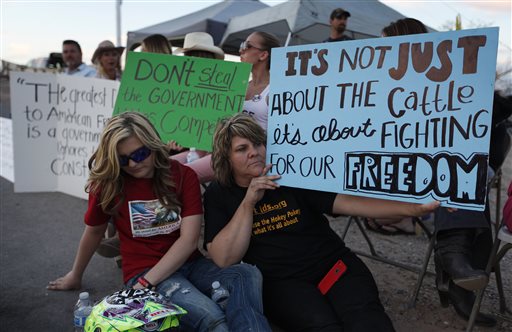 http://www.naturalnews.com/gallery/articles/Bundy-ranch-protest-signs.jpg