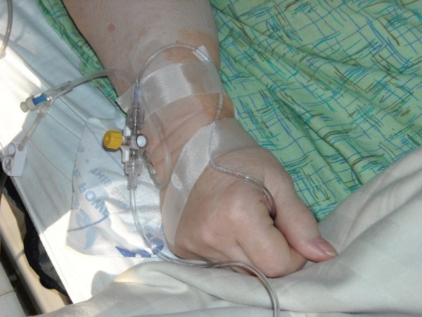 Image: FDA quietly bans powerful life-saving intravenous Vitamin C