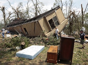 Tornado victims