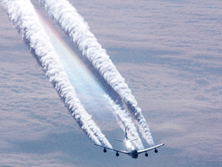Image: Amid IPCC climate alarmism report, scientists are now calling for CHEMTRAIL spraying to stop “global warming”
