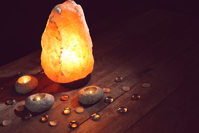 Image: Why every home should have a Himalayan salt lamp