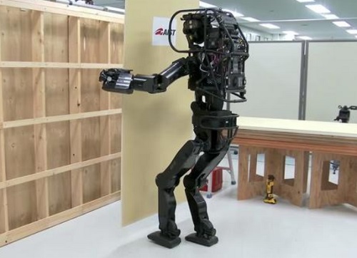 humanoid robot - looks rather clumsy