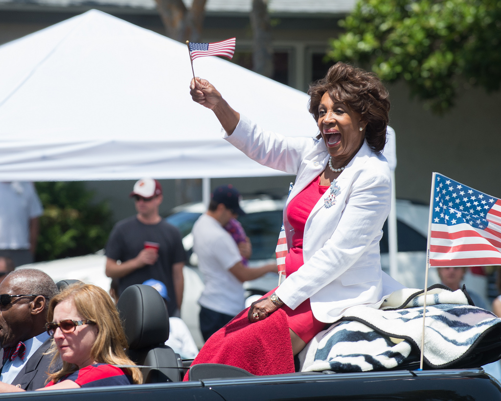 Image: Maxine Waters calls for nationwide social chaos to depose the President, sweep authoritarians into power