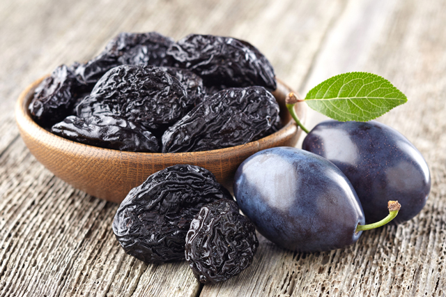 Image: Dried plums show promise in effectively preventing colon cancer