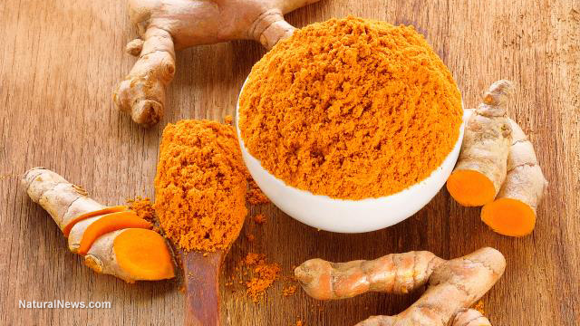 Did you know that turmeric is just as effective as 14 pharmaceutical drugs? Turmeric-Powder