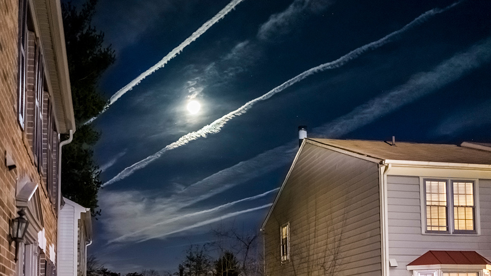 Climate change scientists tout “benefits” of geoengineering (chemtrails) in renewed push to pollute the atmosphere, dim the sun and freeze the planet Chemtrails-Neighborhood-Night
