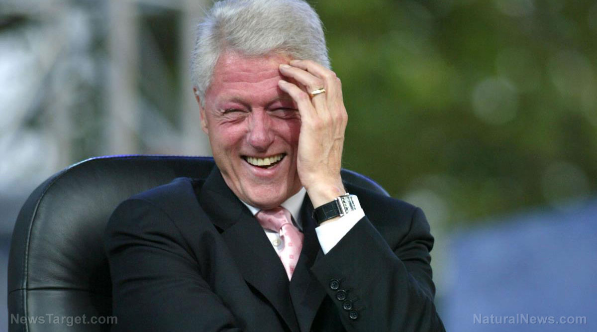 Image: Court unseals documents: Bill Clinton alleged to have appeared on Epstein’s Island
