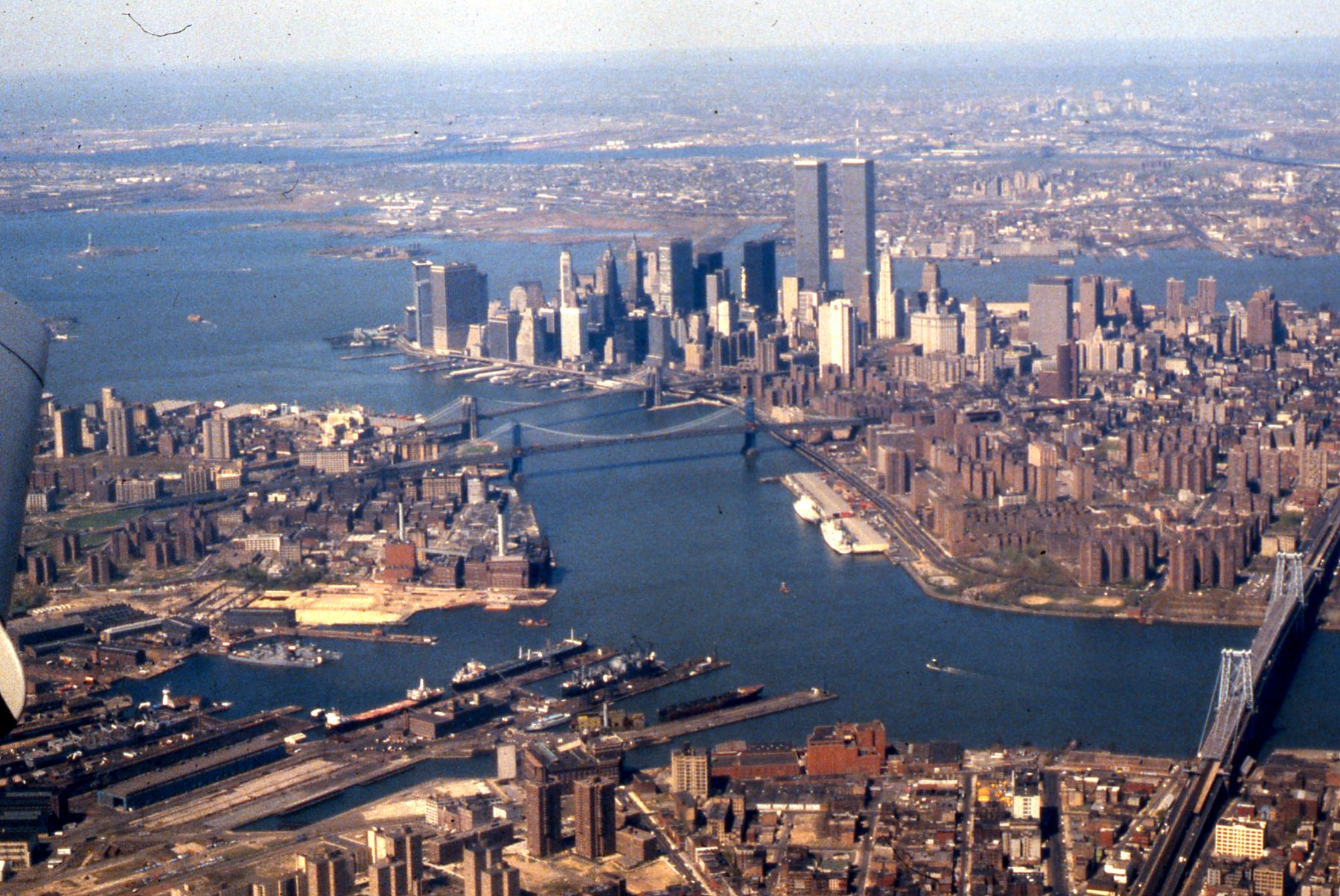 Image: NYC Mayor de Blasio to furlough 9,000 city employees