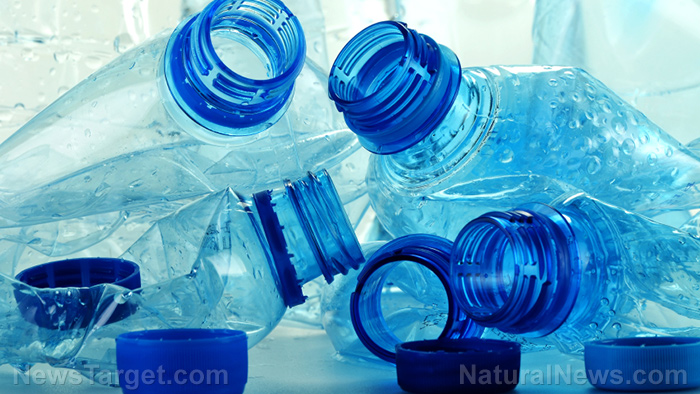 Image: Cut down your plastic footprint: 3 Ways to protect yourself from TOXIC plastic products