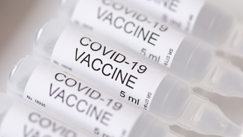 Image: UK officials warn vaccination will do little to reduce winter coronavirus cases