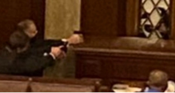 Image: UPDATE: Operatives now occupy the Senate Chamber, have invaded Pelosi’s office… weapon fired by Capitol Police, one Trump supporter reportedly killed