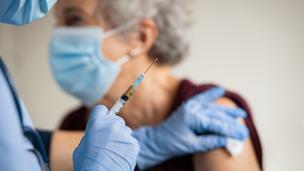 Image: Kansas grandma, 68, dies a day after getting first dose of coronavirus vaccine