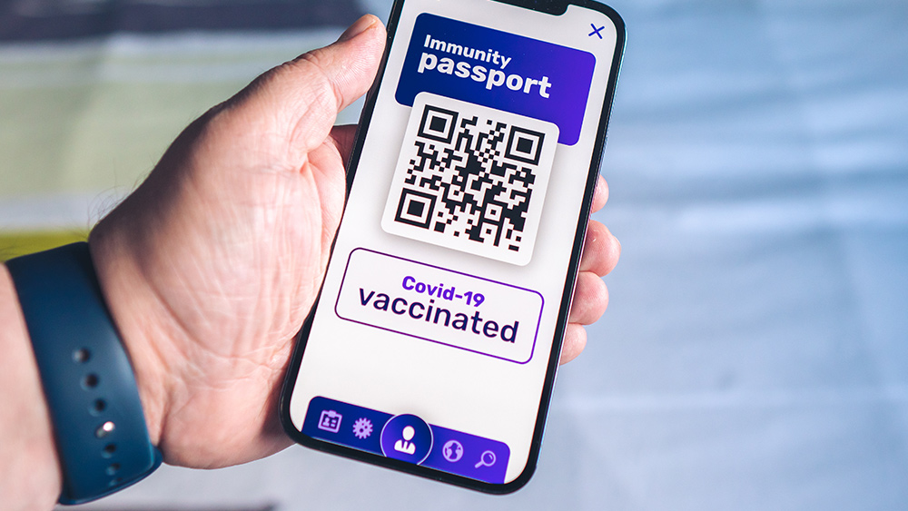 Image: New update to UK NHS tracking app turns it into a VACCINE PASSPORT