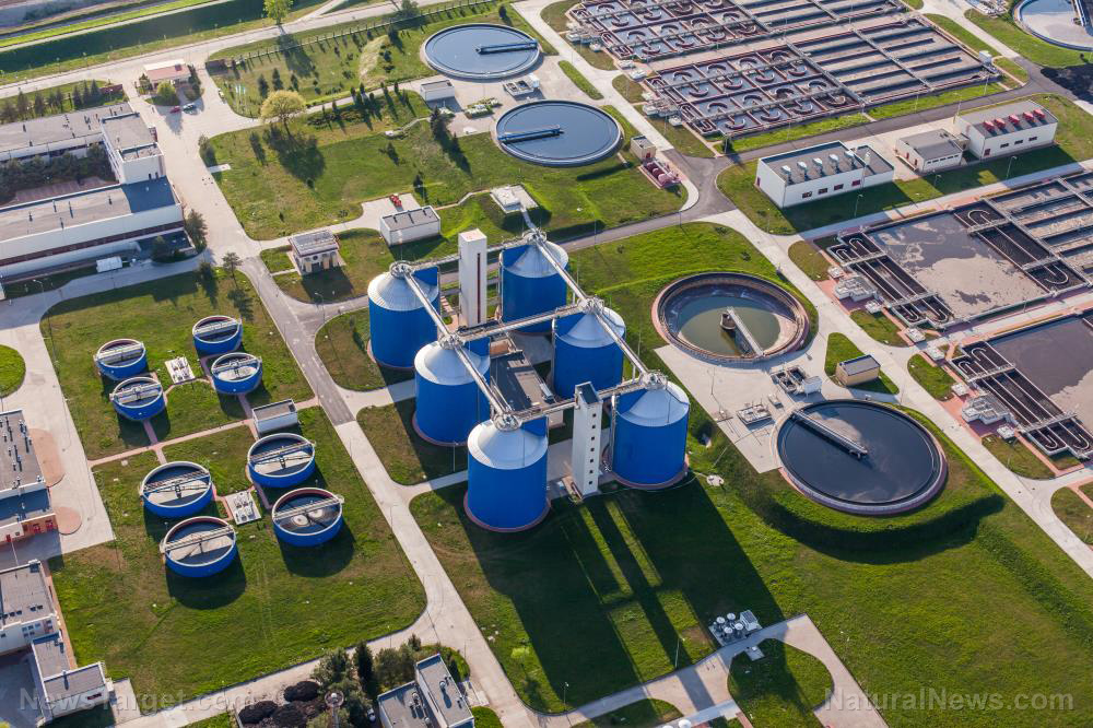 Image: Chemical manufacturer nearly poisons water supply of Michigan town