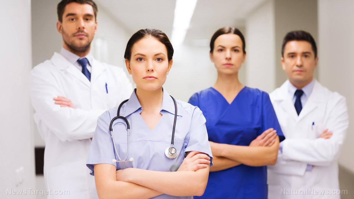 Doctors, hospitals are now refusing to treat unvaccinated patients - Vimarsana News