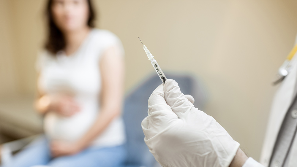 Image: Les cliniques de FIV disent que les fausses couches et autres anomalies de la reproduction ont monté en flèche juste après le lancement des «vaccins» contre le virus