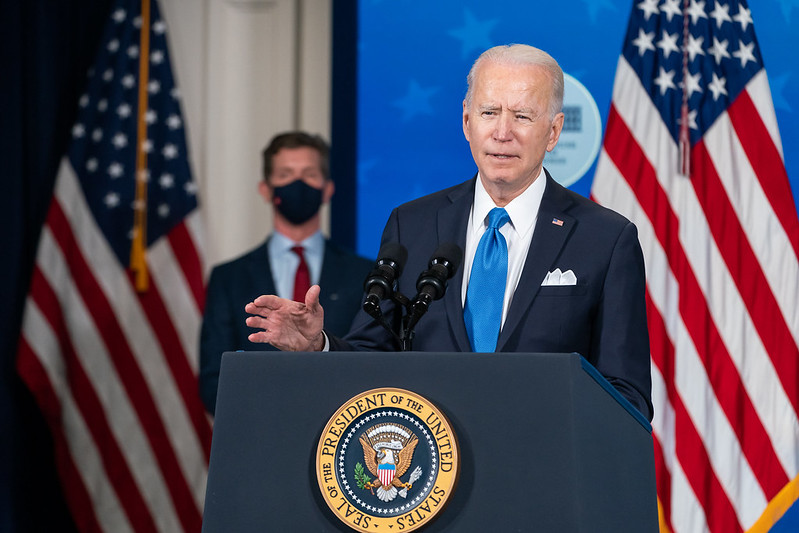 Image: Biden says unvaccinated Americans must stay in Ukraine amid rising tensions with Russia to keep everyone “safe”