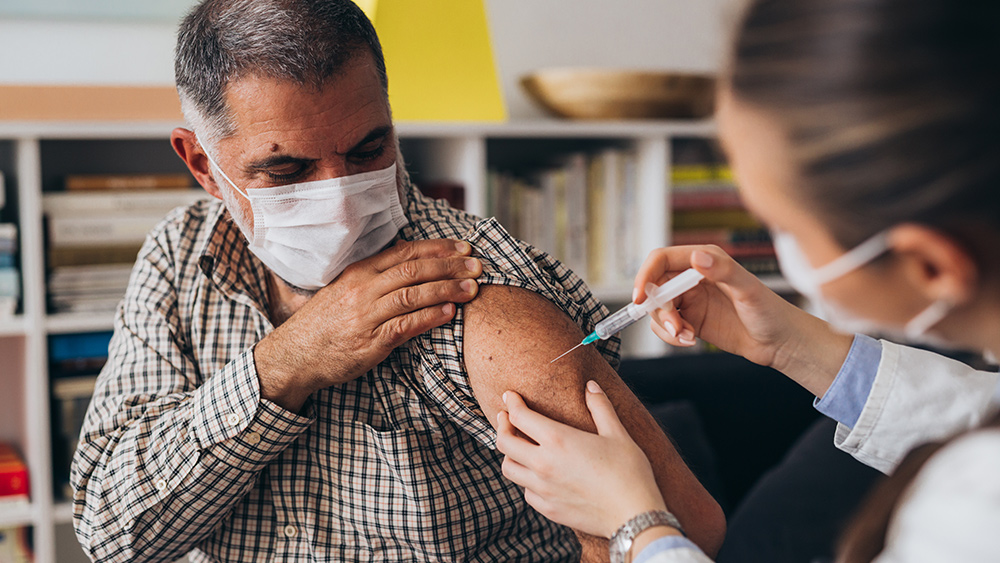 Imagen: Las personas completamente vacunadas constituyen la mayoría de los casos de COVID y las hospitalizaciones en NSW