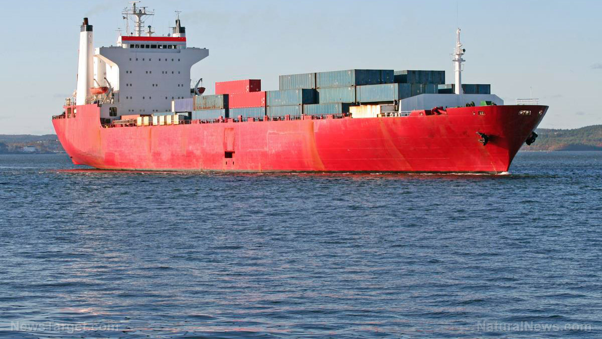 Image: Stocks of shipping companies plummet as supply chain crisis worsens