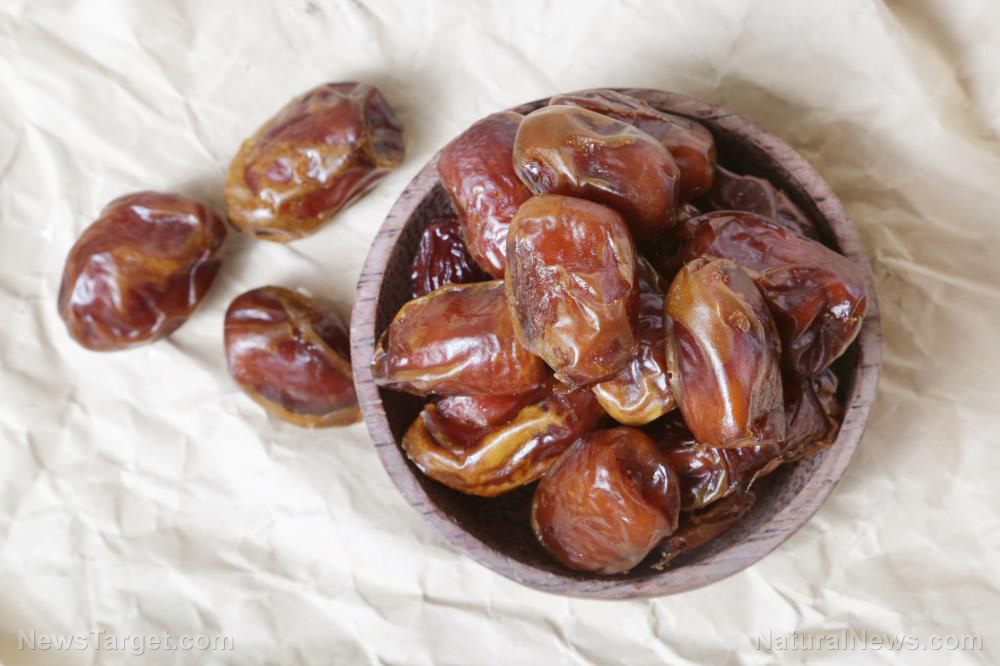 Image: A date with dates: Here are 7 reasons to include dates in your diet