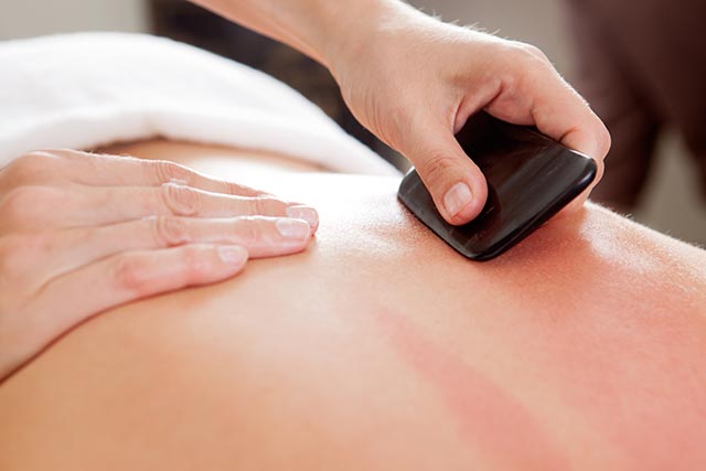 Image: Scientists explore the healing effects of Gua Sha therapy on patients with diabetic peripheral neuropathy