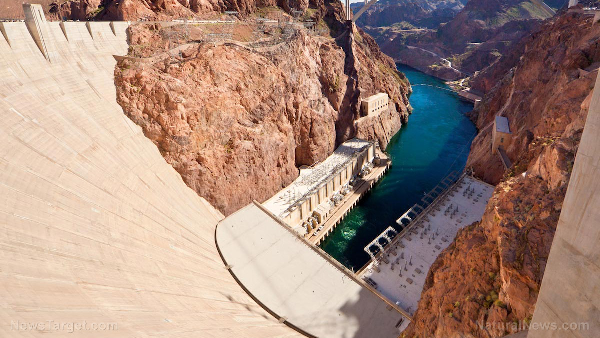 Image: Hoover Dam water levels at all-time low, endangering the power grid in Western states