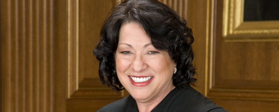 Image: Evil Supreme Court Justice Sonia Sotomayor defends NYC’s covid jab mandate, forcing workers to undergo DNA reprogramming