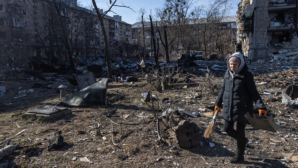 Image: Ukrainian shelling of Russian region kills 1, injures 4