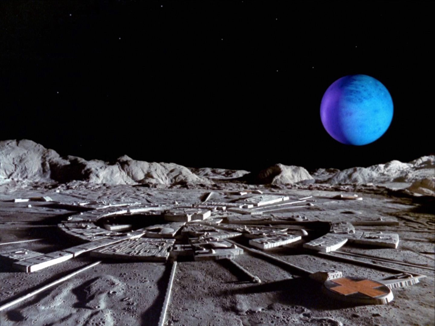 Image: China could claim parts of the moon, NASA head warns