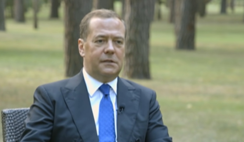 Image: Former Russian President Medvedev once again threatens to nuke Britain in unhinged rant