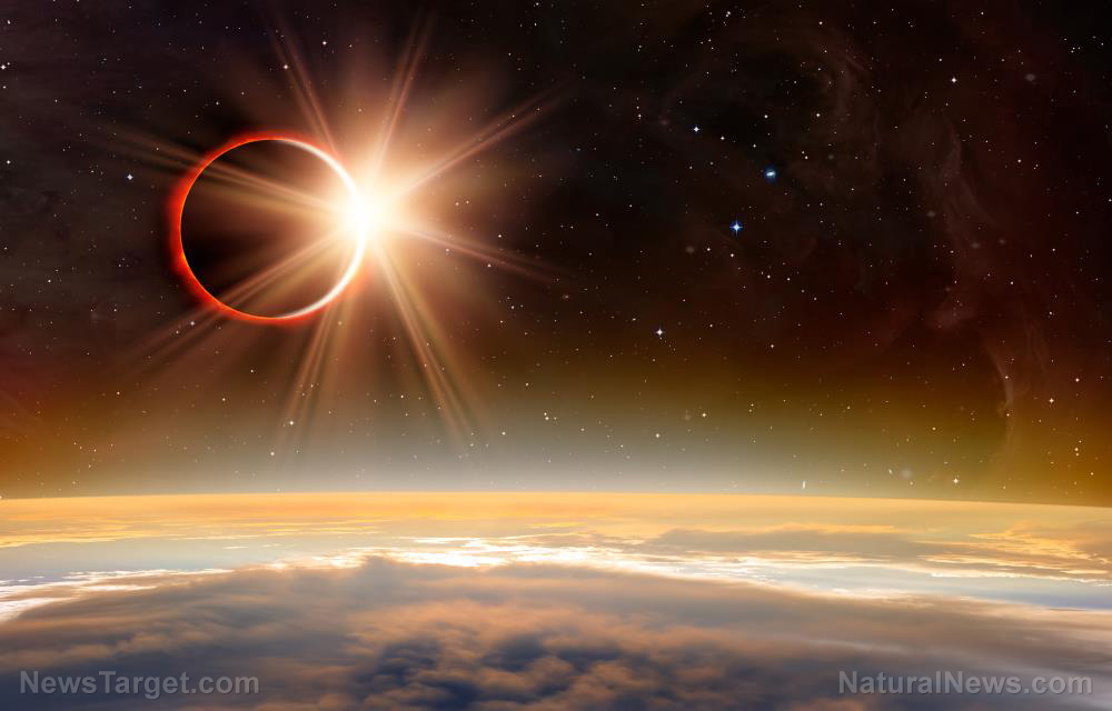 Eclipse-Solar-Lunar-Cosmos-Universe-Space-Sun.jpg