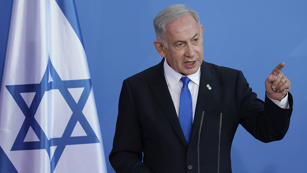 Benjamin Netanyahu Speaking Israel Flag