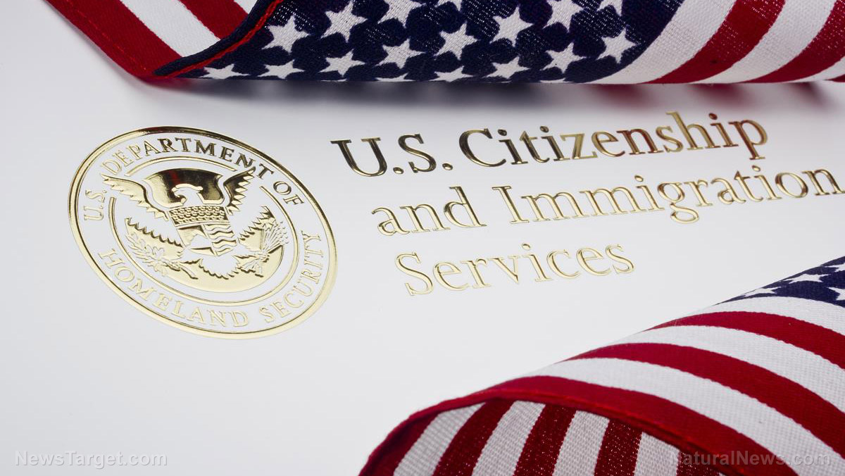 Us Citizenship and Immigration Services Seal
