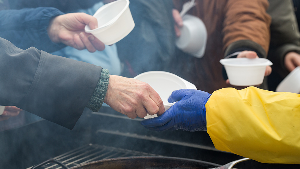 States scramble to declare emergencies as federal food stamp pause threatens millions – NaturalNews.com States scramble to declare emergencies as federal food stamp pause threatens millions – NaturalNews.com