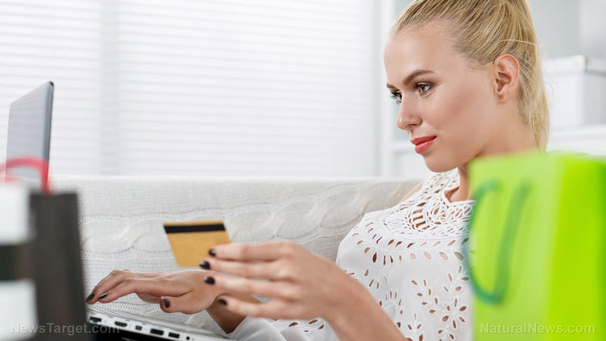 U.S. online holiday shopping hits record $257.8 billion in 2025, Adobe says