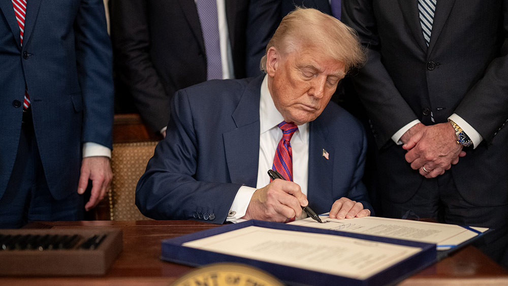 Court voids Trump’s 0,000 H-1B visa surcharge, calls it an illegal tax Court voids Trump’s 0,000 H-1B visa surcharge, calls it an illegal tax